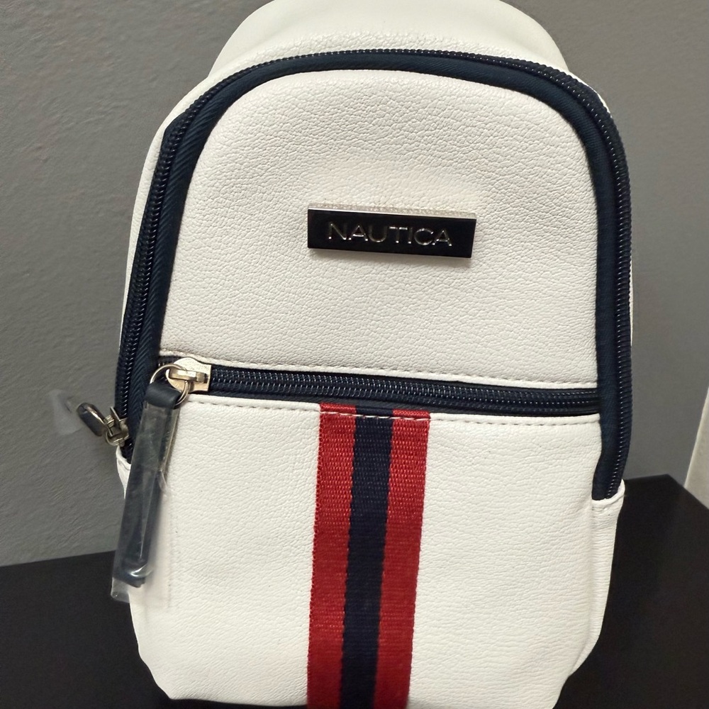 New with tags Nautica White & Navy unisex‎ Backpack small striped white/blue/red